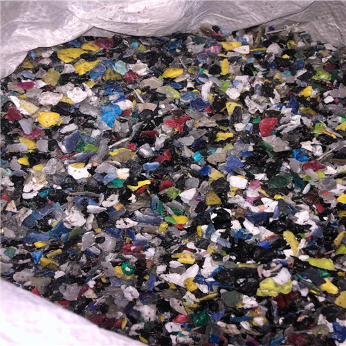 Exporting 40 Tons of HDPE and PP Washed Regrind (90/10) from Savannah to Global Markets